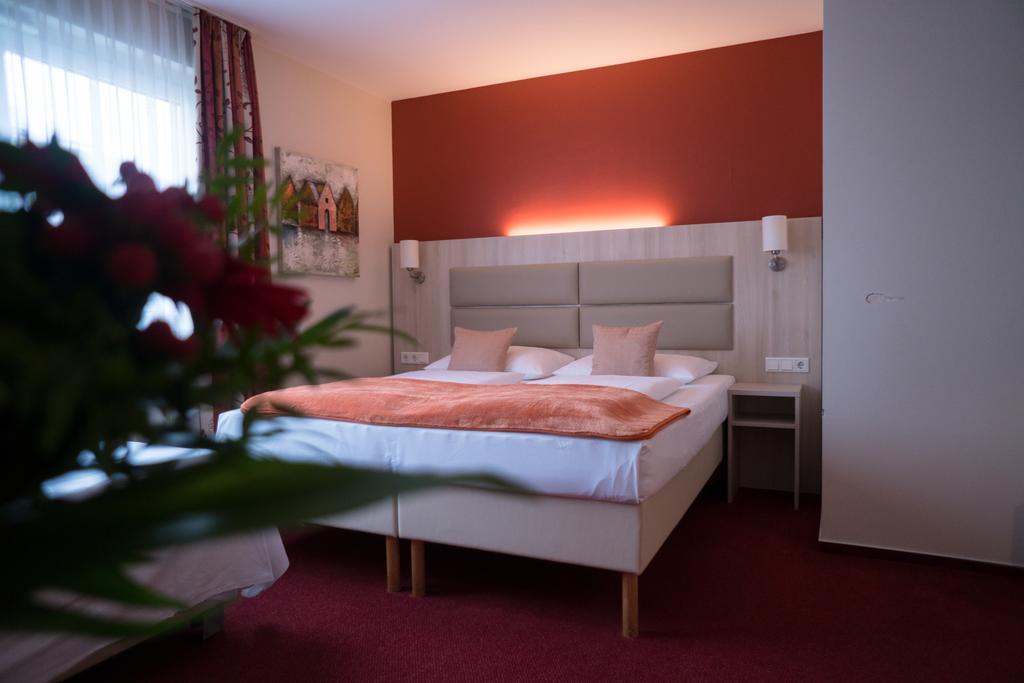 Hotel Roedelheimer Hof - Am Wasserturm Frankfurt nad Menem Pokój zdjęcie